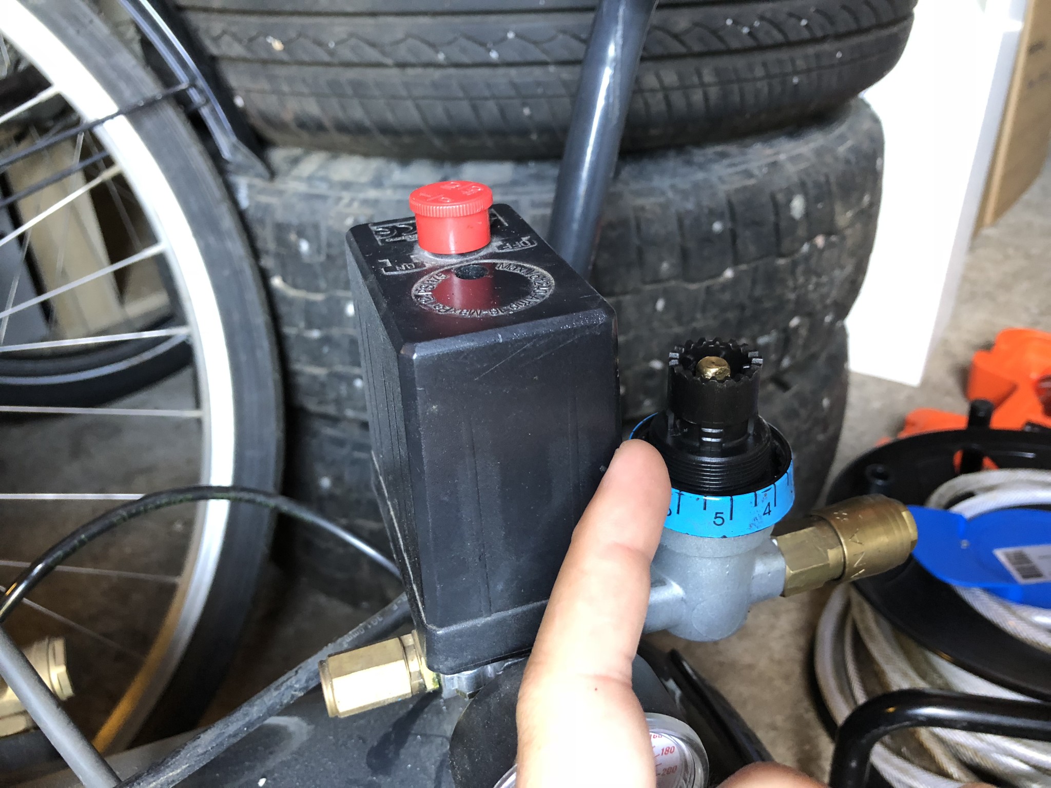 Kompressor inget tryck till verktygen Byggahus.se