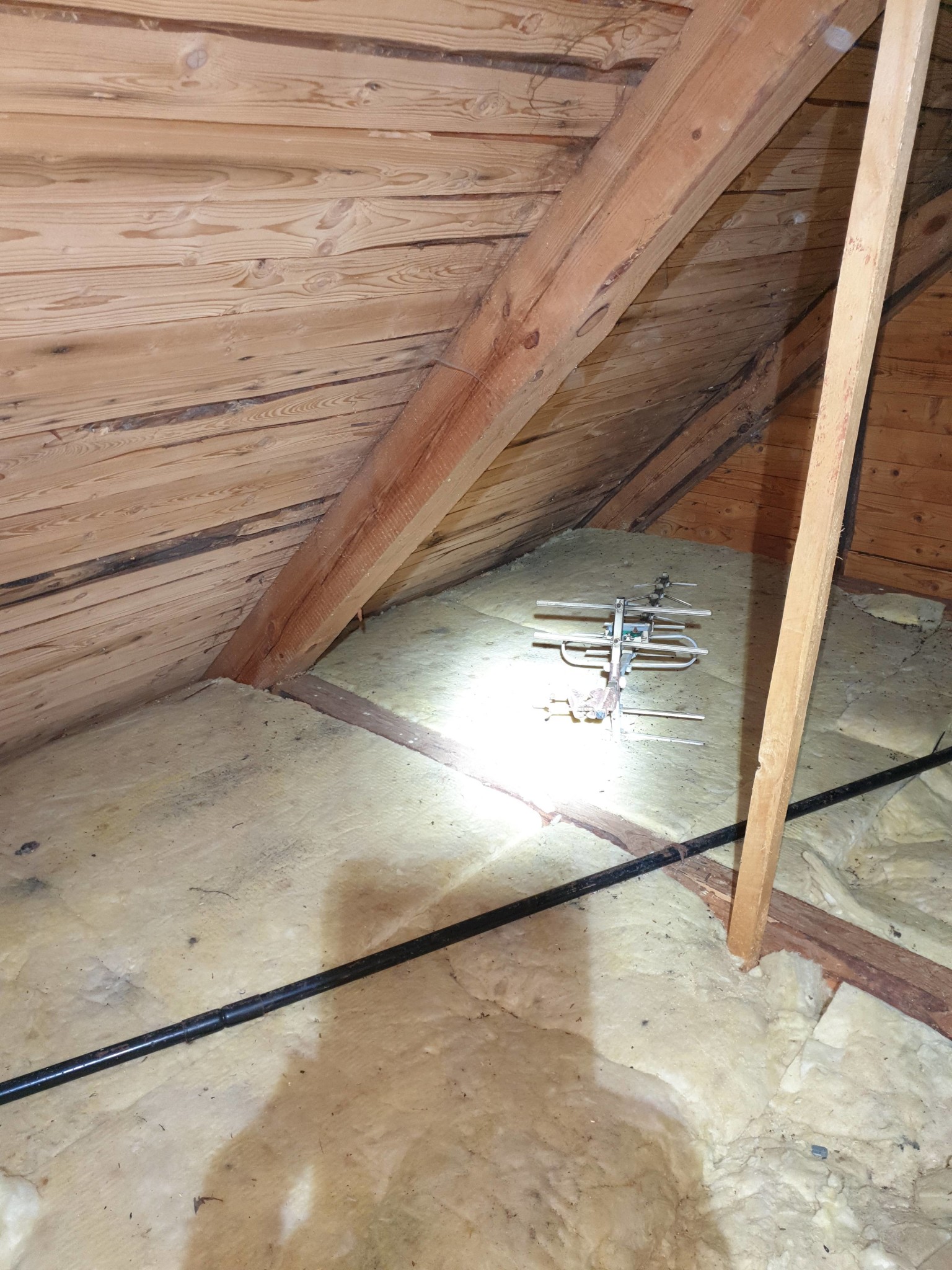 Isolera snedtak | Byggahus.se