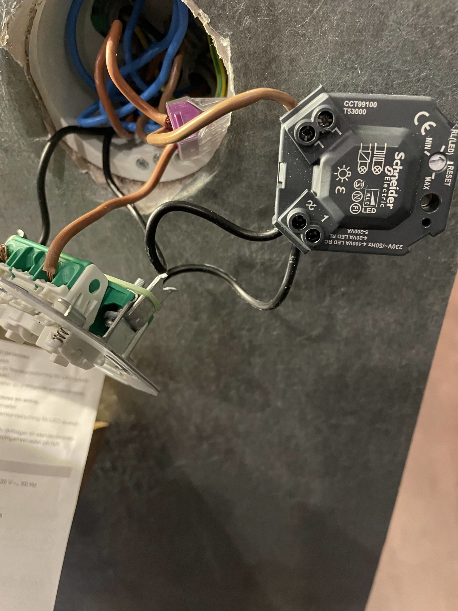 Dimmer går inte att släcka Byggahus.se