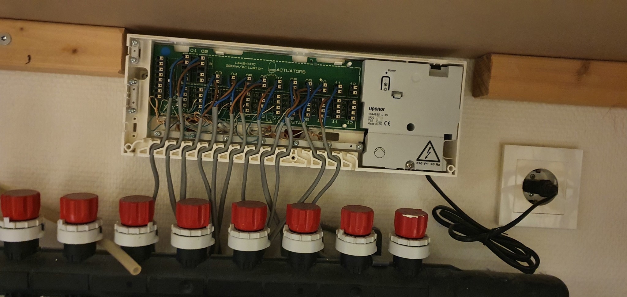 Köpes Uponor C35 Byggahus.se