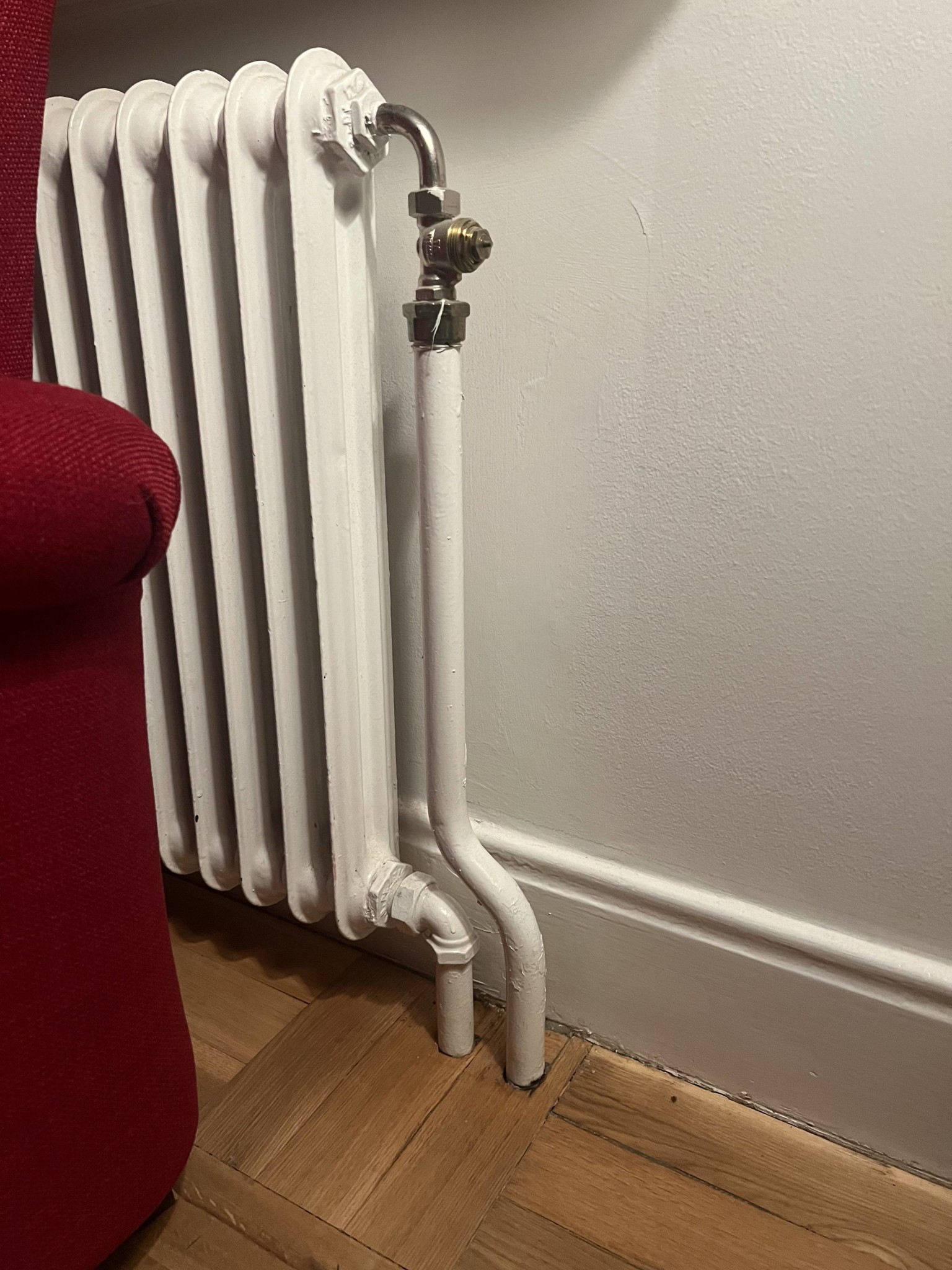 Snygg skarv stålrör mot pex | Byggahus.se