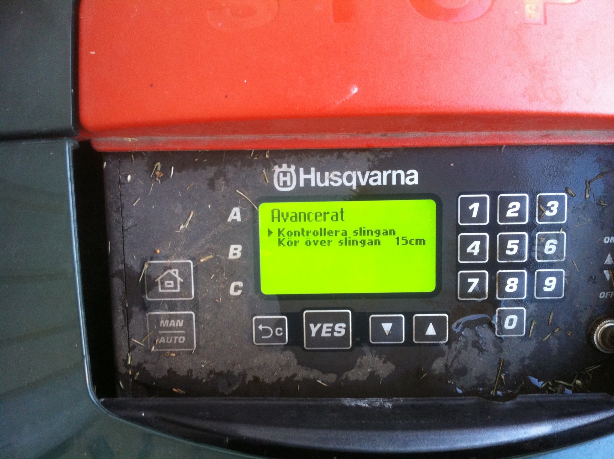 rygte lomme Ru Automower 220 ac - har meny som ej finns i manual? | Byggahus.se