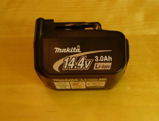 Makita BL1430 byggahus.jpg