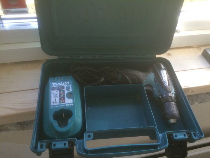 Makita.jpg