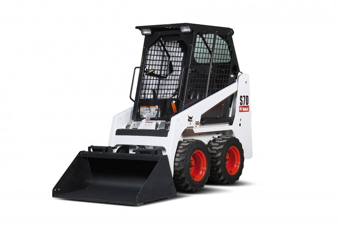 S70_Skid_Steer_Loader-81163-hr_1200x803_s.jpg