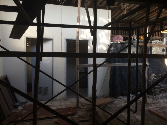 Baksida innifrån sovrum.jpg