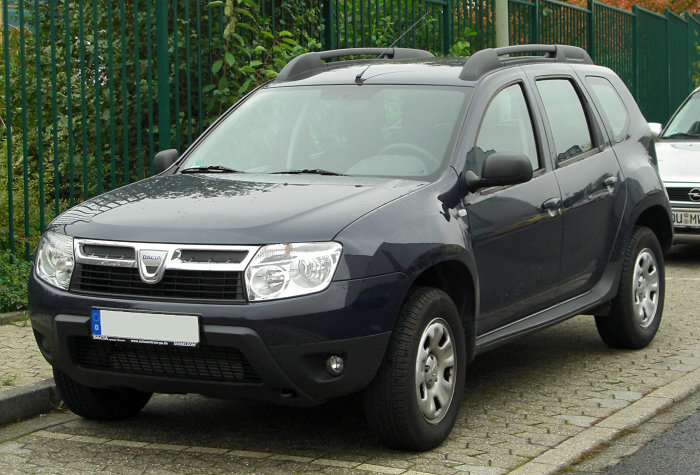 Dacia_Duster_1.5_dCi_front_20100928.jpg