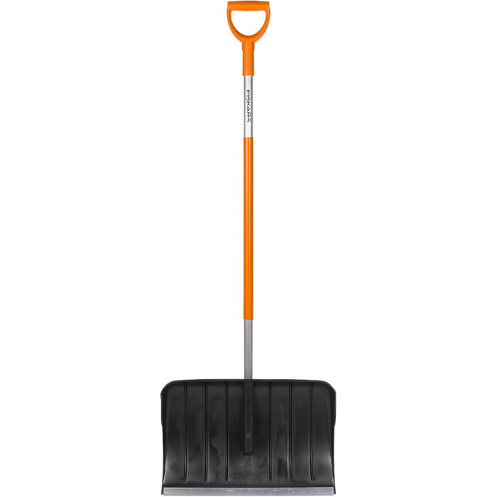 fiskars-snowxpert-snow-pusher-1003469.jpg