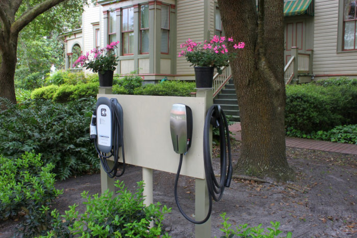 laddstation_tesla.jpg