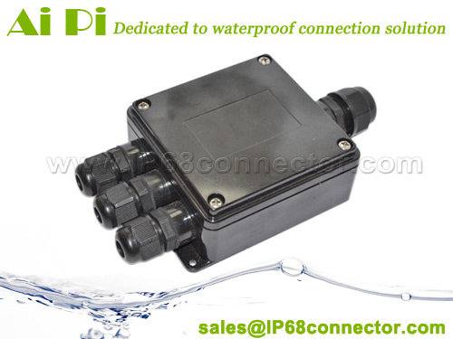 IP65-Waterproof-Junction-Box-3-Way.jpg