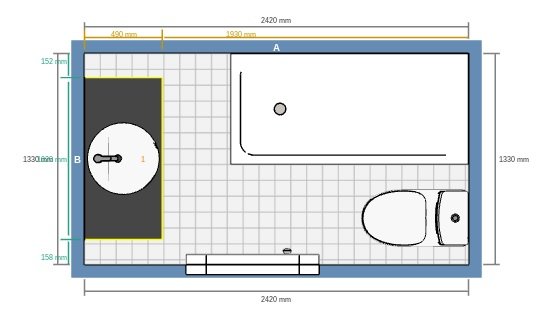 Ritning av ett badrum med avböjt badkar, duschhörna, toalett och plats för 100cm tvättställ.