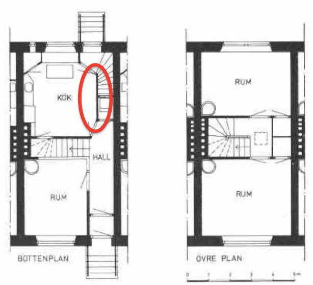 Arkitektritning av ett radhus visar botten- och övre plan med markerad vägg i köket där en skåpdörr planeras.