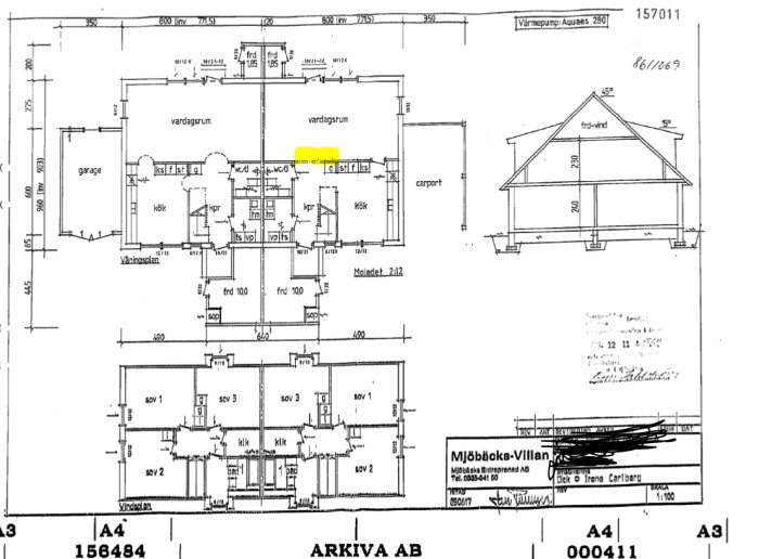 Planritning av ett parhus med gulmarkerad vägg som användaren önskar ta bort för öppnare planlösning.