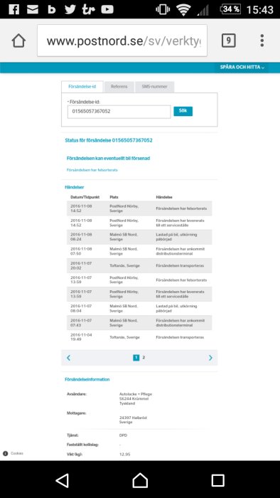 Skärmdump av en paketspårningsida med flera statusuppdateringar för en försändelse.