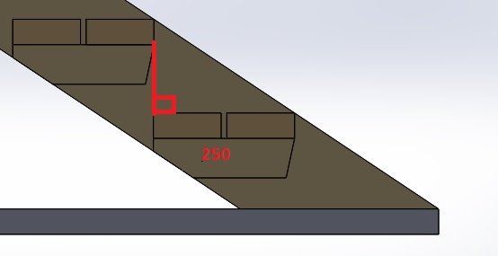 Digital skiss av en trappa med markerad stegdjup på 250 mm i en konstruktionsritning.