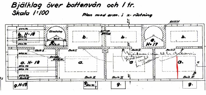 Bjälklagsritning över bottenvåning, med markerad vägg i rött som inte finns med på ritningen, tänkt för renoveringsdiskussion.