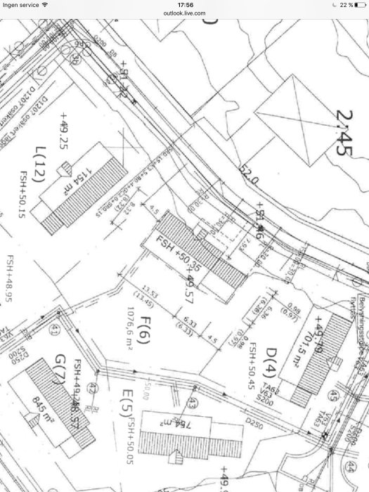 Svartvit detaljplan med angivna mått och beteckningar för fastigheten F6 och omgivande områden.