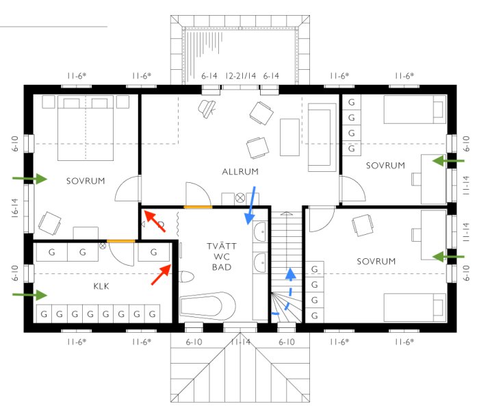 Ritning av bostadsplan med ventilationssystem markerat i grönt, rött och blått.
