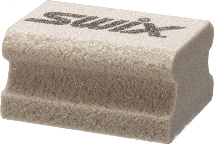 Självhäftande korkbit formad för handtag med Swix-märkning som inspiration för design.