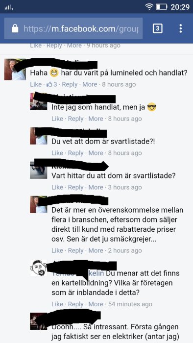 Skärmdump av en Facebook-diskussion om erfarenheter och åsikter kring hantverkares prismodeller.