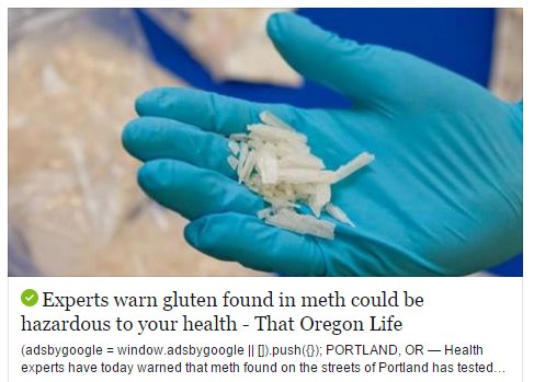 Hand i blå handske håller vit pulverdrog för att illustrera gluten i meth rapport.