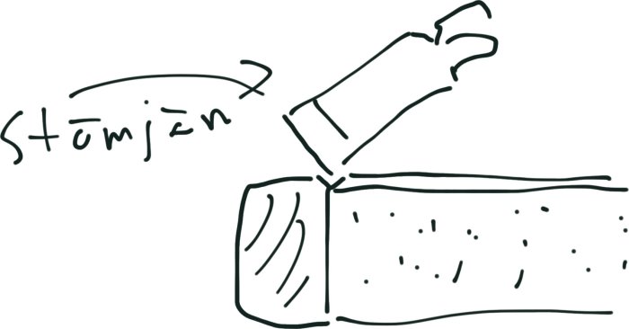 Handritad illustration visar processen för att avlägsna överflödigt lim från en kantlist med ett stämjärn.