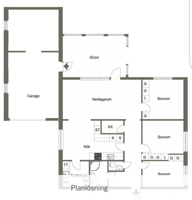 Ritning av enplansvilla med planlösning inklusive garage, altan och flera små rum i rad som skapar korridorkänsla.