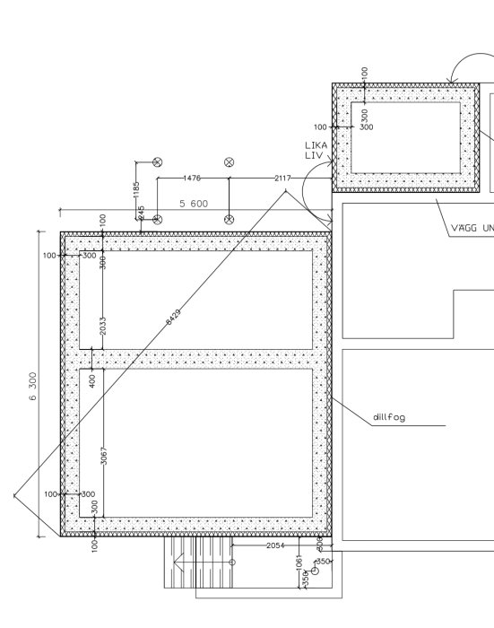 Arkitektonisk ritning för utbyggnad med måttangivelser för grävning och konstruktionselement.