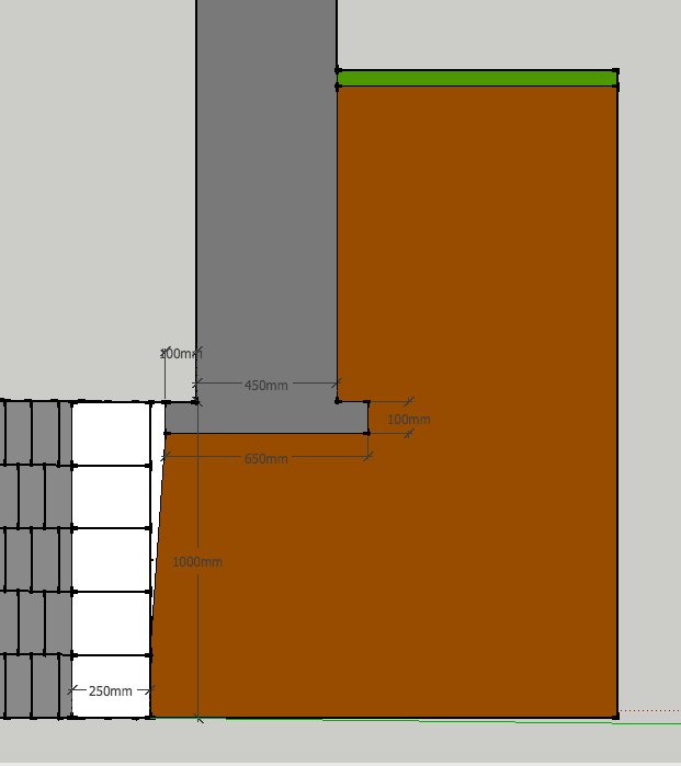 Diagram som visar korssektionen av en krypgrund med måttangivelser och en planerad skalblocksmur invid en kortare originalgrundmur.