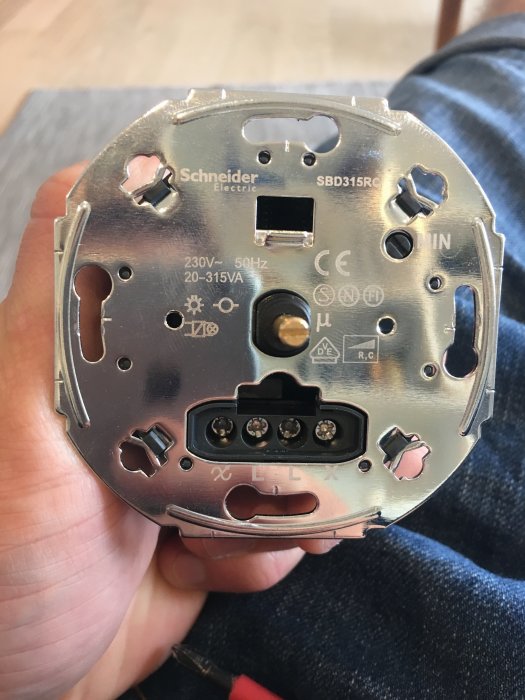 Renova Dimmer, plintar Byggahus.se