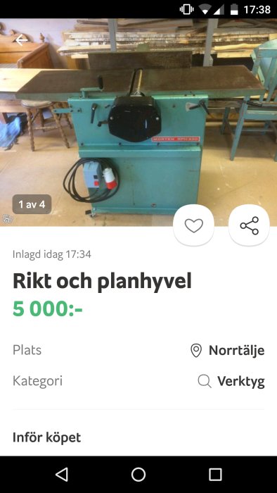 Blå rikt- och planhyvel vid en verkstad, med priset 5000 SEK angivet i annons.