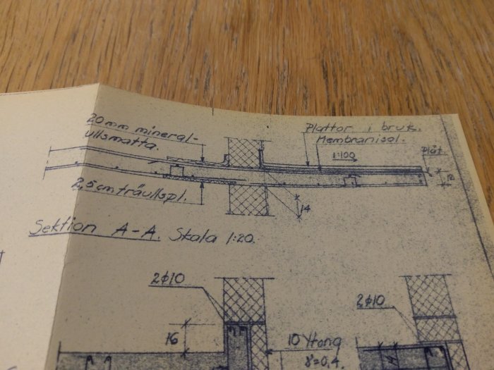 Originalkonstruktionsritning av Ytonghus balkongsektion från 1955, med tekniska noteringar och måttangivelser.