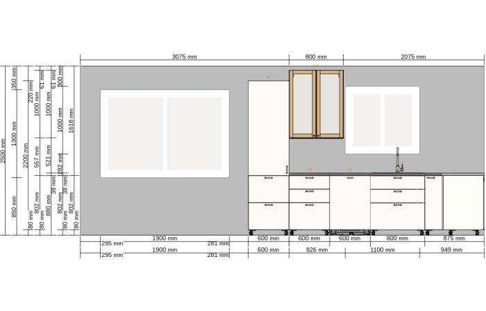 Ritning av kökslayout med måttangivelser inklusive placering av skafferi, lådhurtsar, diskmaskin, diskbänksskåp, hörnskåp och spis.