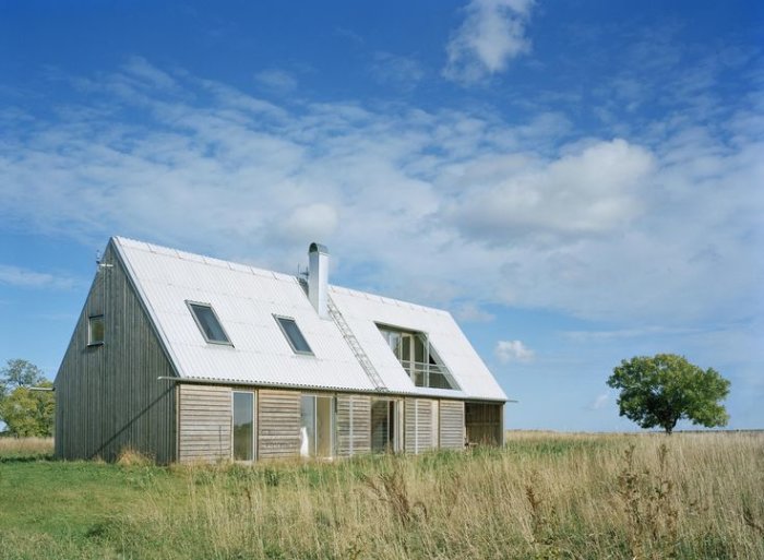 694ddb0ca25ced25ff4c3bc6715359e3--modern-barn-house-contemporary-barn-house.jpg