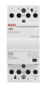 AEG-kontaktor med märkning 415V och 24A för styrning av elektriska apparater.