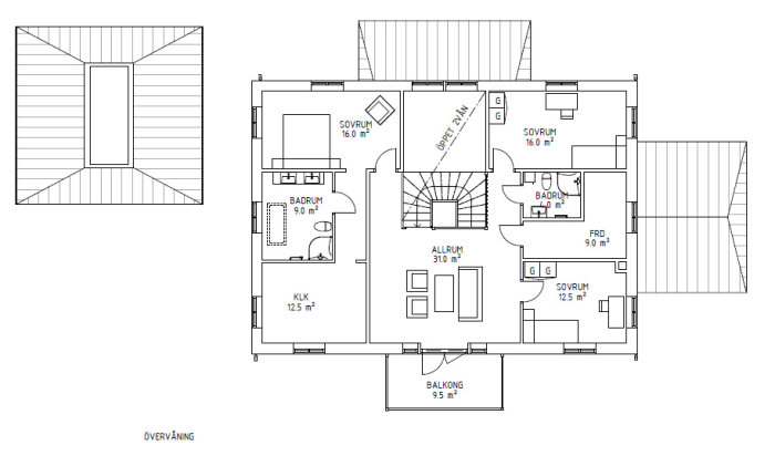 Arkitektritning av en husplanlösning med mått på rummen och garage.