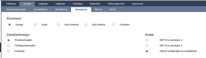 Skärmdump av ett systeminställningsmeny med alternativ för kontinent, installationstyp och larmklasser.