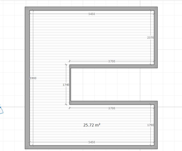 Ritning av kök och hall på 25.72 m² med mått för området som ska renoveras.