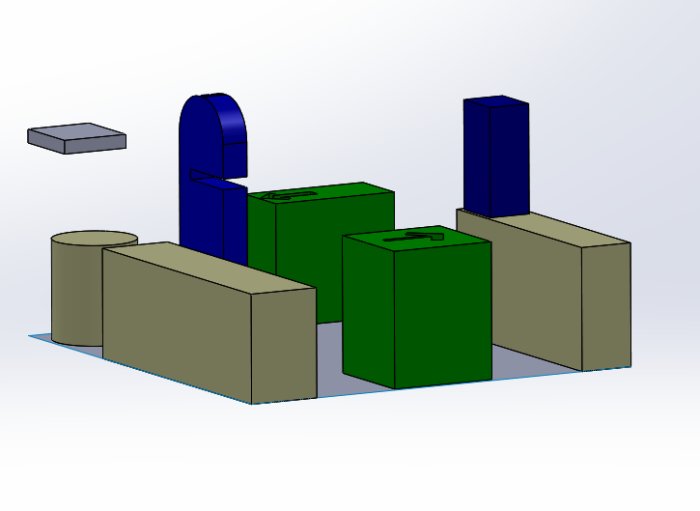 3D-modell av en verkstadsplan med beige arbetsbänkar, blå pelarborr och bandsåg, gröna hyvlar och bordssåg, och en svävande hylla.
