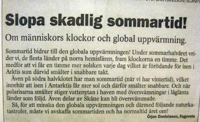 Tidningsklipp med titeln "Slopa skadlig sommartid!" om påverkan av sommartid på klockor och global uppvärmning.