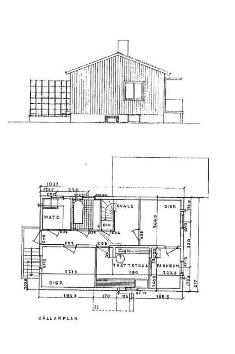 Arkitektritning över källarplan i hus från 1945, markerat område för grävning och måttangivelser.