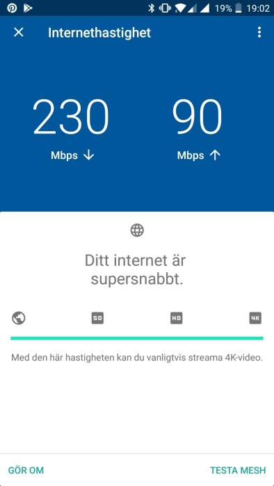 Skärmdump som visar internethastighetstest med resultatet 230 Mbps nedladdning och 90 Mbps uppladdning.