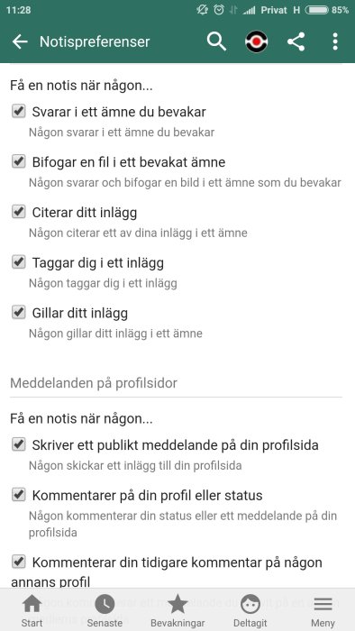 Skärmdump av notispreferenser på ett forum med markerade alternativ för när användare får notifikationer.