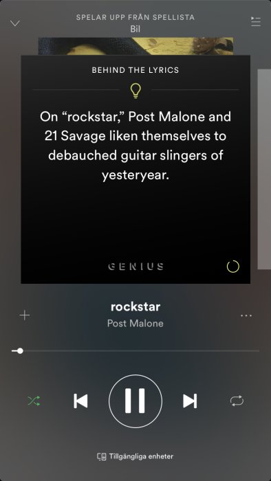 Skärmdump av Spotify med låten "rockstar" av Post Malone spelande och en knapp för tillgängliga enheter.