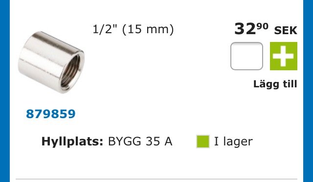 Metallisk adapter med gängor för rörinstallation, märkt 1/2" 15 mm, prisinformation och lagerstatus visas.