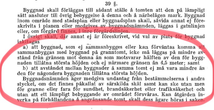 Fotografi av en papperssida med lagtext, markerad med rosa cirkel för att betona den specifika paragrafen.