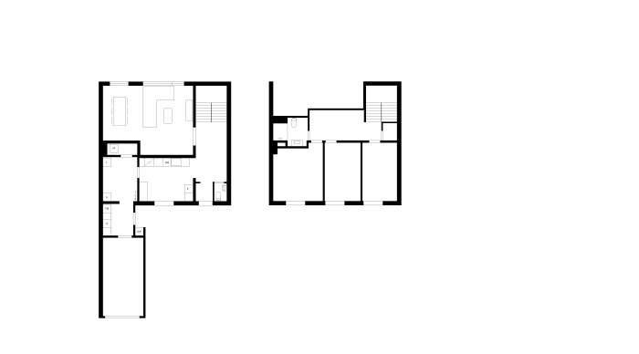 Svartvit ritning av en planlösning för ett hus före ombyggnad med markerade rum och möblering.