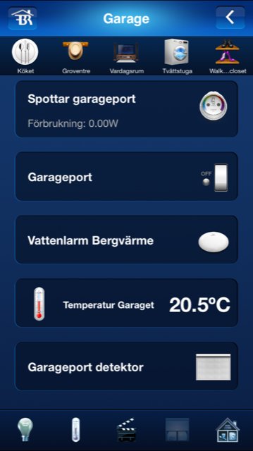 Skärmbild av en smart hem-app med kontroller för garageport, inklusive temperatur- och garageportdetektor.