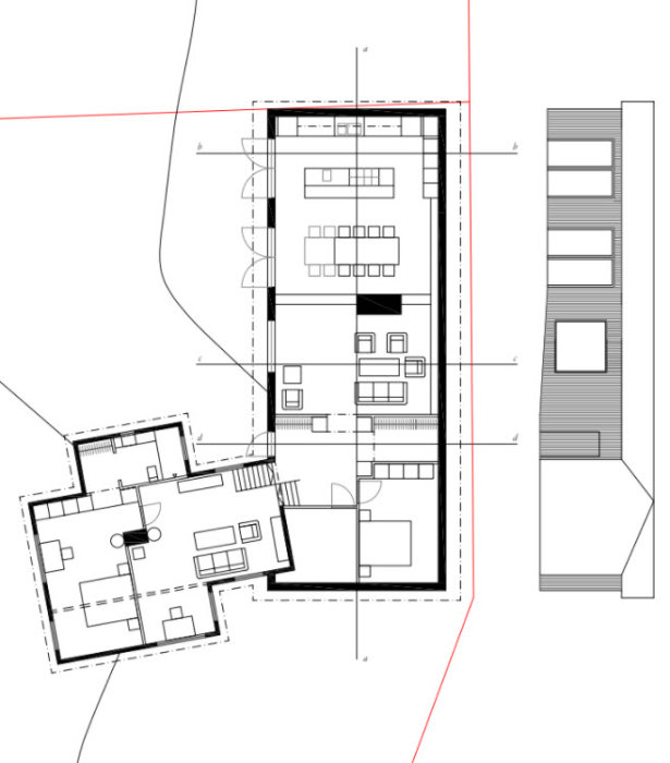 Arkitektonisk ritning över en planlösning för en renovering och tillbyggnad av ett hus från 50-talet.