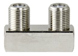 Metallisk F-hona till F-hona-adapter med U-form designad för att passa i trånga dosor.